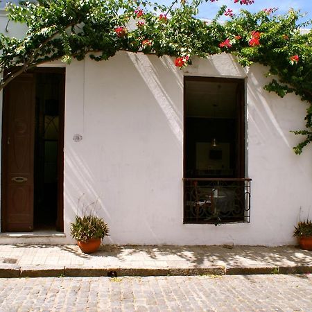 Estudio Taller De Tejas Colonia B&B Colonia del Sacramento Ngoại thất bức ảnh