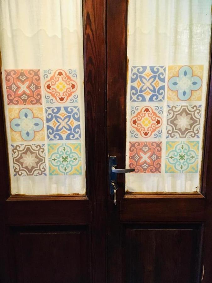 Estudio Taller De Tejas Colonia B&B Colonia del Sacramento Ngoại thất bức ảnh
